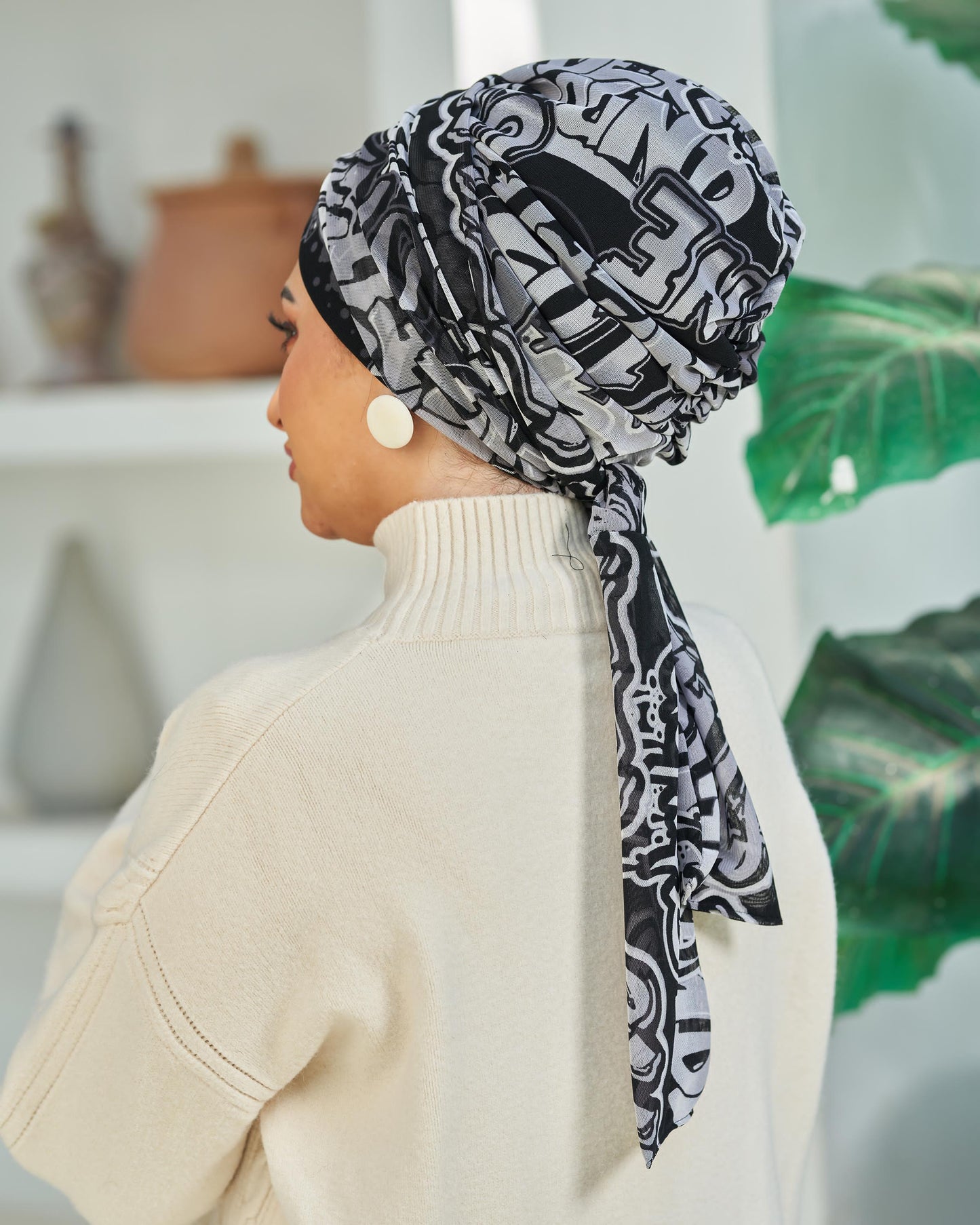 Separate Scarf